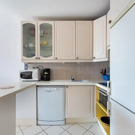 Lägenhet Les Cascadelles-13 By Interhome Cogolin