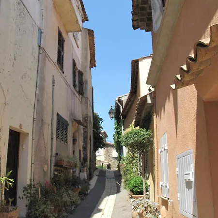 Les Cascadelles-13 By Interhome *